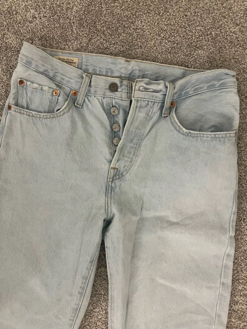 Levi’s 501 Straight Jeans - Picture 3 of 5